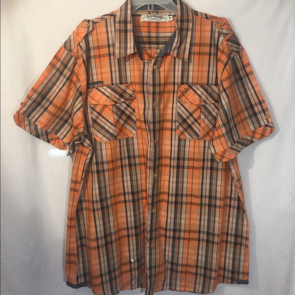 XXL Trust Akoo Plaid Short Sleeve Shirt